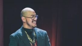 Komika Pandji Pragiwaksono jadi sorotan usai materi stand up comedy bertajuk Mens Rea. Foto:ig@Pandji Pragiwaksono 