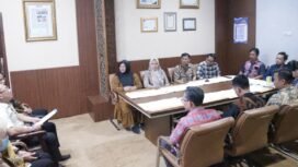 Penandatanganan kontrak berlangsung pada Kamis (15/1/2026) di Ruang Rapat Sekretaris Daerah Kota Mojokerto. (Dok.Diskominfo Kota Mojokerto)