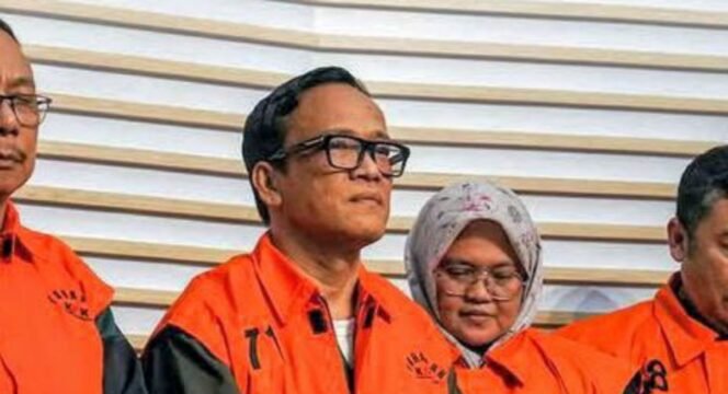 
					Mantan Wakil Menteri Ketenagakerjaan, Immanuel Ebenezer alias Noel, saat kena OTT KPK . Dok.KPK