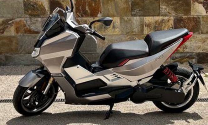 
					Scorpio X1: Skuter Listrik Premium Penantang Motor 150 cc Buatan BYD