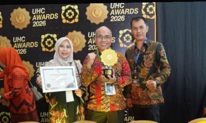 
					Dapat Penghargaan, Pemkab Kediri Sukses Capai Target UHC 98 Persen