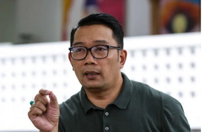 
					Ridwan Kamil