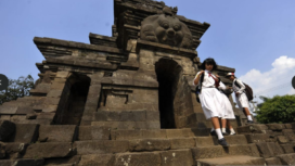 Candi Soggoriti di kawasan wisata Songgoriti Batu, merupakan peninggal lebih lama dibanding era Singasari palagi zaman Majapahit. Keberadaannya bukan sekadar direkonstruksi melain dikapitalisasi agar bermanfaat bagi pembanguann saat ini. Foto: antara