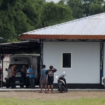 Operasional dapur produksi Makan Bergizi Gratis (MBG) atau Satuan Pelayanan Pemenuhan Gizi (SPPG) Yayasan Bina Bangsa Semarang 03  dihentikan sementara, berada di Dusun Rejeni, Desa Wonodadi, Kecamatan Kutorejo. Foto: Instagram@kabatredepanmojokerto
