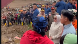 Wapres Gibran meninjau lokasi bencana longsor dan banjir bandang Cisarua, Bandung Barat, Minggu 25 Januari 2026. Sampai hari ini, Tim SAR Gabungan telah menemukan 25 jenazah, dan melanjutkan pencarian 65 korban lainnya. Foto: Instagramdywth47626