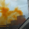 Diduga gas HNO3 bocor dari PT Vopak Indonesia, menyebabkan puoluhan warga diu sekitarnya mengalmi sesak nafaf, Sabtu, 31 Januari 2026. Foto: Instagam@inilahcom