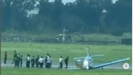 Pesawat Bonanza G36 di Bandara Juanda Surabaya pada Jumat (30/1/2026) tergelicir saat melakukan latihan akibathembusan angin tiba-tiba dan down draft kuat. Foto: Instagram@surabaya_terkini