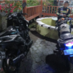 Kecelakaan di wilayah desa Mancilan, Jombang, menyebabkan seorang pengendara motor meninggal dunia, Selasa malam 13 Januari 2026. Foto: swarajombang.com/ elok apriyanto