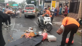Dua mahasiswa/i semester akhir sedang menyelesaikan skripsi, mengalami kecelakaan di Jalan Arteri Porong, Desa Pamotan, Kecamatan Porong, Kabupaten Sidoarjo, pada Kamis (15/1/2026). Kedunay meninggal dunia. Foto: Ist