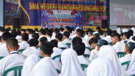 Wali murid di SMAN Bandarkedungmulyo, Jombang, mengeluhkan dikenai beban pungutan total mencapai Rp 3.320.000. Foto: smanbandarkdm.sch.id