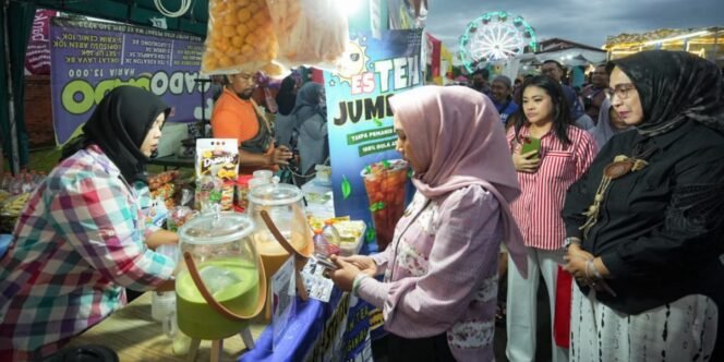 
					Pasar Takjil Ketidur, Lebih dari Sekadar Kuliner Ramadan. Ist