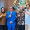Pengurus KADIN Jatim bersama delegasi Timor Leste