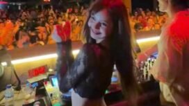 Lisa saat party
