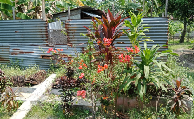 
					Inilah rumah yang pernah menjadi tempat tinggal R Sokeni, orang tua Bung Karno, bahkan disitul pula proklamtor RI itu dilahirkan. Foto; swarajombang.com/ elok apriyanto