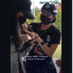 Ini bukan sedang main-main atau sekadar hiburan, melainkan acara pealtihan warga sipil di Taiwan, sedang latihan menggunakan komunikaso walkie talkie. Kegunaannya adalah bila terjadi blokade atau serangan dari China. Foto: Instagram@metrotv