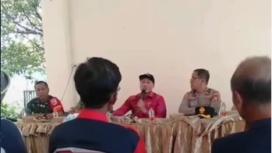 Pemkot Pasuruan, Kamis 5 Februari mengundang perwakilan nelayan Ngemplak dan Kisik, untuk menyelesaikann konflik pasca pembakaran sekitar enam perahu nelayan, yang terjadi Rabu malam 4 Februari 2026. Perwakilan nelayan menandatangani kesepakatan damai dalam kasus ini. Foto: Instagram@seputar_pasuruan