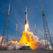 Satelit Nusantara Lima (SNL/N5) milik PT Pasifik Satelit Nusantara (PSN) memiliki geostasiun orbital 113° Bujur Timur yang terletak di Kalimantan sejak 29 Januari 2026. Foto: theiconomoics.com