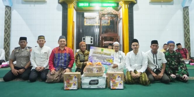 
					Safari Ramadan Ning Ita: Ajak Warga Mojokerto Jaga Lingkungan dan Lawan Hoaks. Ist