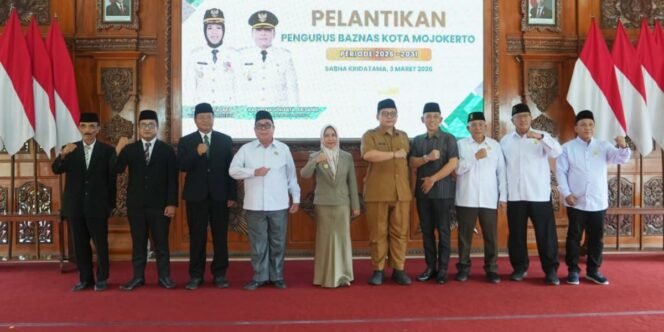 
					Pengurus Baru BAZNAS Mojokerto Dilantik, Ning Ita Tekankan Transparansi. Ist