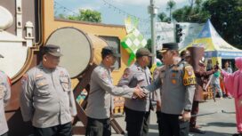 Kapolres Jombang bersama rombongan saat kunjungi salah satu Pospam Operasi Ketupat Semeru 2026