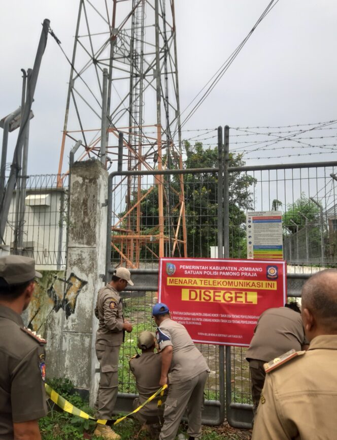 
					Belum Dilengkapi Sertipikat Layak Fungsi, Pemkab Jombang Bertindak Tegas Menyegel 297 Tower BTS