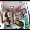 Ambulans mewah gunakan mobil Mercy Sprinter pernah digunakan di acara KTT G20 di Bali. Kini KDM memanfaatkan 5 unit ambulans sejenis untuk melayani masyarakat umum khususnya saat Levaran 2026 ini. Foto: Ist