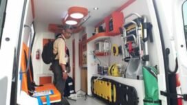 Ambulans mewah gunakan mobil Mercy Sprinter pernah digunakan di acara KTT G20 di Bali. Kini KDM memanfaatkan 5 unit ambulans sejenis untuk melayani masyarakat umum khususnya saat Levaran 2026 ini. Foto: Ist