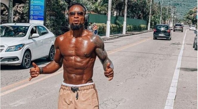 
					Ze Roberto kondisi fisik saat ini