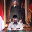 Presiden RI Prabowo Subianto memasang target pertumbuhan ekonomi 8 % menggunakan lokomotif MBG dan perumahan rakyat. Foto: Instagram@prabowo