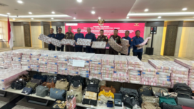 Kejaksaan Tinggi Kalti menggelar konferensi pers, terkait dengan praktek ilegak tambang batubara di Kutai Kartanegera melibatkan PT PT Jembayan Muarabara (sering disebut PT Jembayan Muarabara Group atau PT JMB Group). Dilaksanakan Kamis 26 Maret 2026. Foto: ist