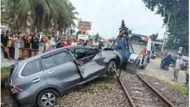 Kekuatan tak terlihat bikin mobil mogok