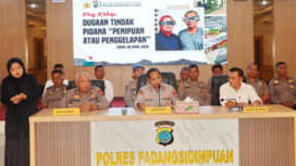 Polres Pandangsidempuan melakukan konferensi pers, terakit dengan pengungkapan kasus Kais bendahara polres melakukan penipuan/ penggelapan 34 SK anggota Polisi Polres setempat, dijadikan jaminan kreit Rp10,3 m di BRI. Foto: ist