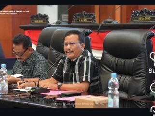 DPRD Jombang menyelenggarakan hearing dengan pemangku kepentingan, membahas Raperda Jasa Konstruksi, Rabu 15 April 2026. Foto: Instragram@dprd.jombang