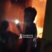 Petugas Damkar telah melakukan pemadaman api yang berkobar di gudang peralatan DMPN 2, Sumobito, Jombang, Jumat sore, 17 April 2026. Foto: Instagram@jombanginformasi_