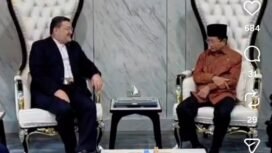 Dubes Iran untuk Indonesia, Mohammad Boroujerdi melakukan kunjungan kehormatan kepada menteri Agama RI, di Jakarya. Foto: instagran@iraninindonesia
