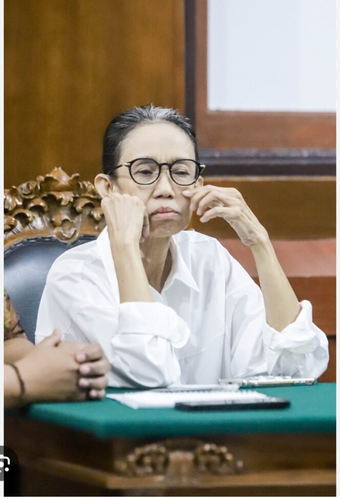 
					Nany Widjaja, sebagai mantan Direktur JFC, digugat oleh perusahannya sendiri untuk mempertanggungjawabkan dana perusahaan Rp 21,4 m. Karena gagal membangun realestat di Jombabg. Foto: ist
