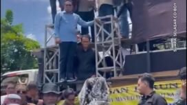 Sekitar 4.075 orang tergabung dalam Aliansi Pejuang Masyrakat Katim, melakukan aksi unjuk rasa di depan gedung DPRD Kaltim, Selasa 21 April 2026. Foto: Instagram@selasar.co