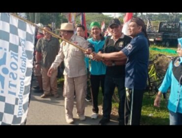 Inilah acara sepeda santai bertajuk Ketupat Ontel, di desa Kedunglosari, Tembelang, Jombang, Minggu, 26 April 2026. Foto: dok/panitis