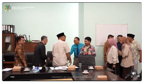 Komisi A DPRD Jombang menggelar hearing bahasa CFD Mojoagung, serta menerima masukan dari Yayasan Jiwa Pelopor Reclassering Suhada Abdi untuk sinergi dengan Pemkab Jombang, Senin, 13 April 2026. Foto: Instagram@dprd_jombang