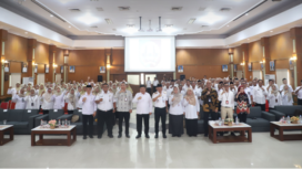 Bupati Jombang H Wrasubi melepas sebanyak 115 ASN yang memasuki purna bakti, pada acara pelepasan Rabu 15 April 2026. Foto: jombangkab.go.id