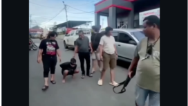 Pagi hari Rabu (8/4/2026), tim Reskrim Polres Lahat tangkap Ahmad Fahrozi, 23, di penginapan Kelurahan Bandar Agung, Kecamatan Lahat, Sumatera Selatan, kurang dari 12-24 jam sejak laporan. Ia sempat melarikan diri dan sembunyi selama seminggu pasca melakukan muitlasi ibundya. Foto: kediri_raya