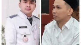 (Kiri) Muzamil, Kades Kepala Desa Lembung Gunong, Kecamatan Kokop, Bangkalan, yang akrab disapa 
