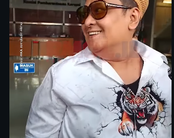 Setelah mangkir panggilan 6 April 2026, pada hari Kamis 9 April 2025 Khairul Umam alias Haji Her, benar‑benar telah selesai menjalani pemeriksaan sebagai saksi di Gedung Merah Putih KPK, Jakarta Selatan. Foto: Instagram@rmol.id