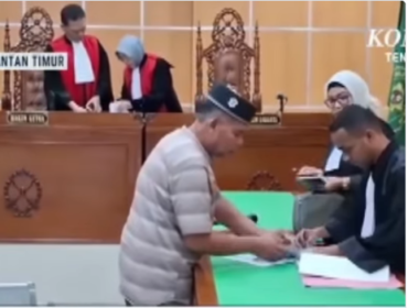 Seorang mantan perwira dan menjabat sebagai bendahara Polresta Samarinda, kaltim, divonis hukuman 4 tahun penjara, serta uang pengganti Rp 200 juta. Ia terbukti membuat 196 surat perintah membayar (SPM) fiktif. Foto: ist