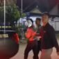 Polisi Polsek Plandaan bersama warga meringkus Ade Darmawan, 25, setelah menusuk pacar dan adiknya perempuan gegara lamaran ditolak. Foto: instagram@kabar-jombang