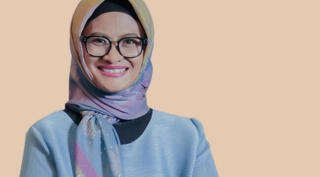 Direktur Telkom Dian Siswarini