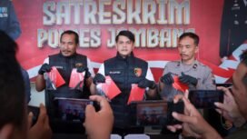 Kasat Reskrim Polres Jombang AKP Magribi Agus Saputra saat rilis ungkap kasus curanmor