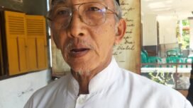 Masfiin, 68, ketua panitia Peringatan Hari Lahir ke - 124 Ir. Soekarno alias Bung Karno, Titik Nol, Rejoagung, Ploso, Jombang. Foto: swarajombang.com/ priyo suwarno
