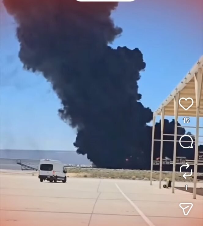
					Kecelakaan pedawat pembom pembom strategis legendaris Boeing B‑52 Stratofortress milik Angkatan Udara Amerika Serikat. Foto: ist