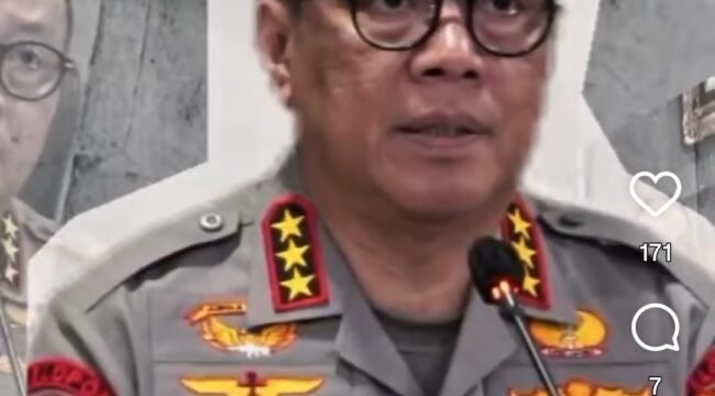 Komisaris Jenderal Polisi Dedi Prasetyo, Wakil Kepala Kepolisian Negara Republik Indonesia. Instagram@garbhaptesisi